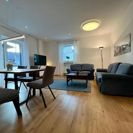 Living - Premium Stadtwohnung *